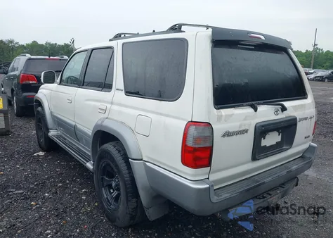 2000 Toyota 4Runner Limited from USA, damaged, VIN JT3HN87R2Y0280995